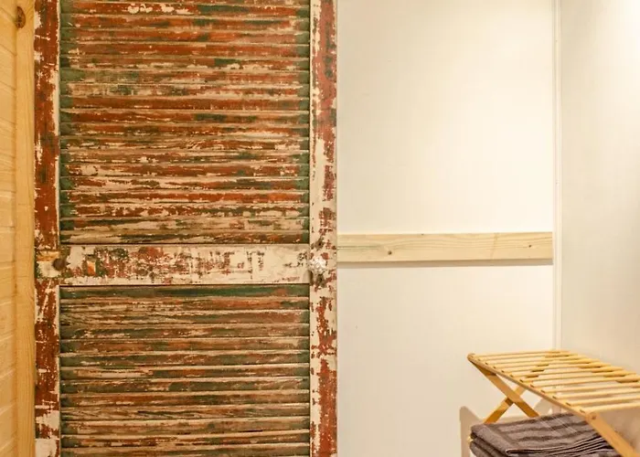 Au Loupus 3* دربي